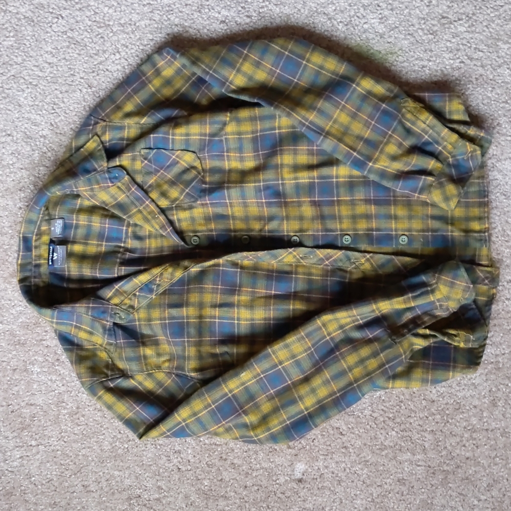 White Sierra flannel